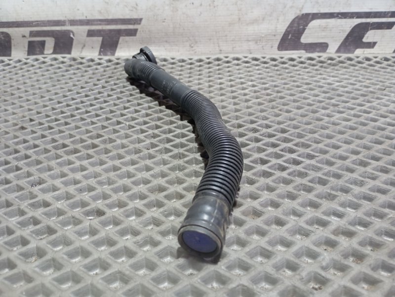 Патрубок воздушного фильтра Volkswagen Golf 2011 Mk6