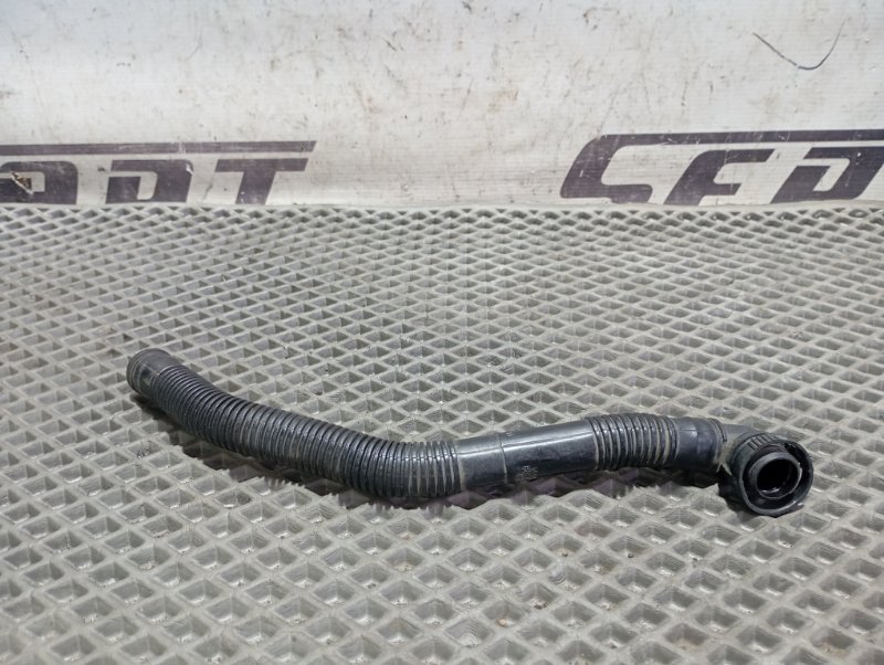 Патрубок воздушного фильтра Volkswagen Golf 2011 Mk6