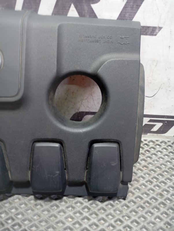 Крышка двигателя декоративная Audi A3 2011 8P