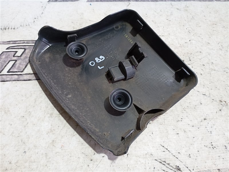 Крышка фонаря Audi Q5 2012 8R