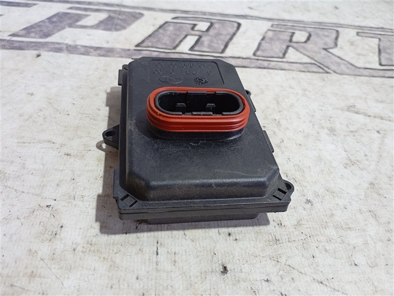 Блок управления адаптивным освещением Volkswagen Touareg 2008