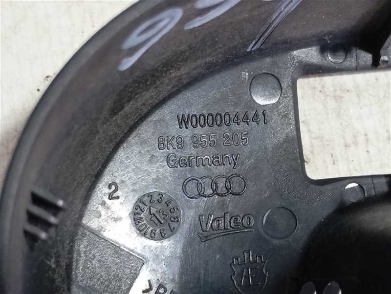 Колпачок дворника заднего Audi A4 ALLROAD 2010 B8