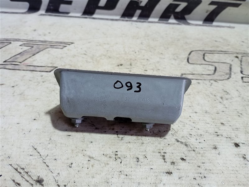 Ручка открывания багажника Volkswagen Touran 2011 1T