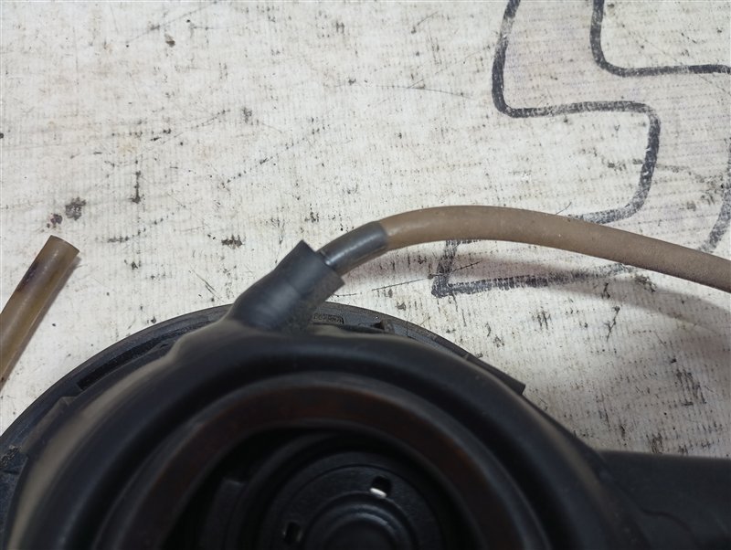 Лючок топливного бака Volkswagen Passat 2008 B6