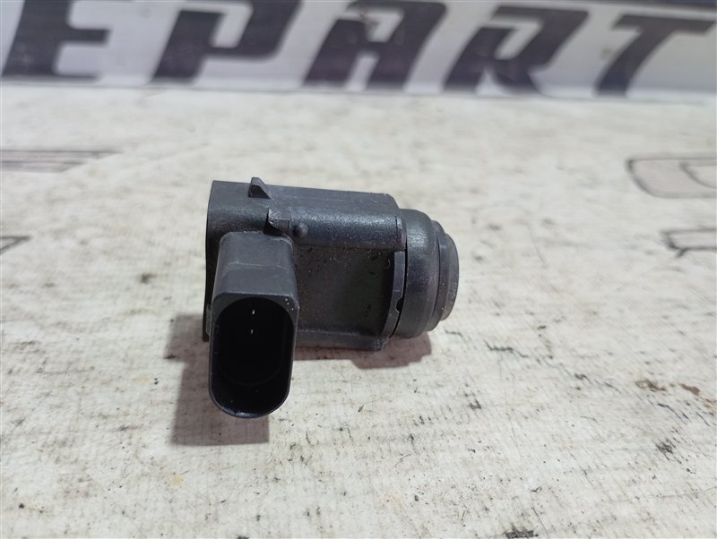 Датчик парктроника Volkswagen Touareg 2008