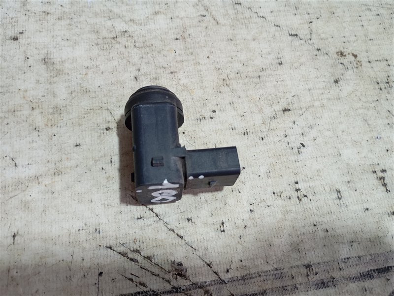 Датчик парктроника Volkswagen Touareg 2008