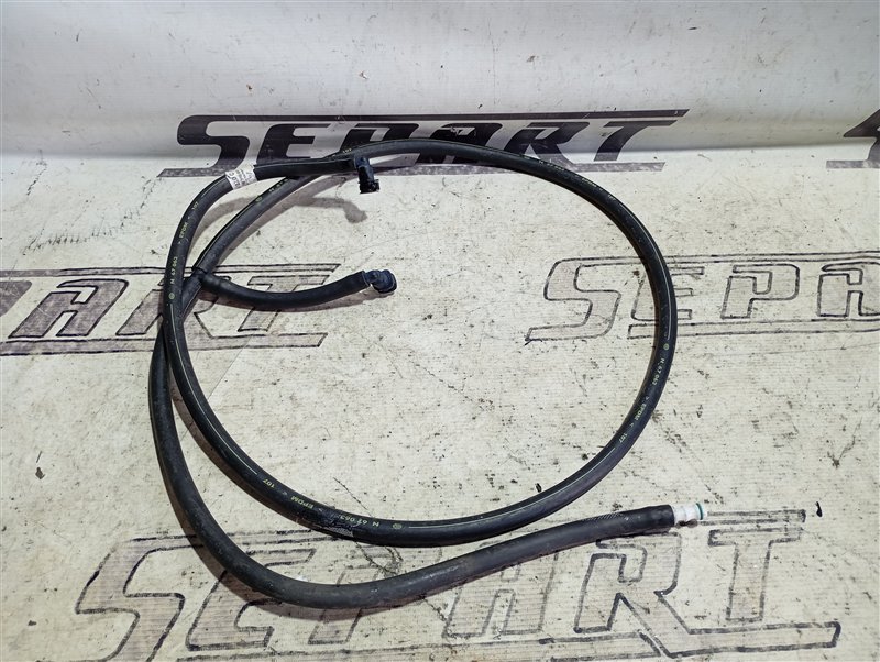 Шланг омывателя фар Volkswagen Touareg 2008