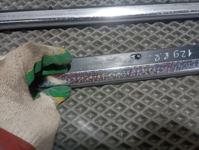 Молдинги дверей Audi A4 2006 B7