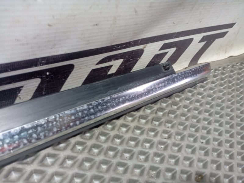 Молдинги дверей Audi A4 2006 B7