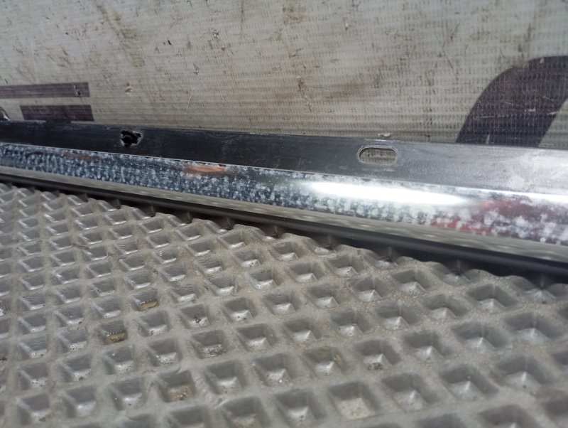 Молдинги дверей Audi A4 2006 B7