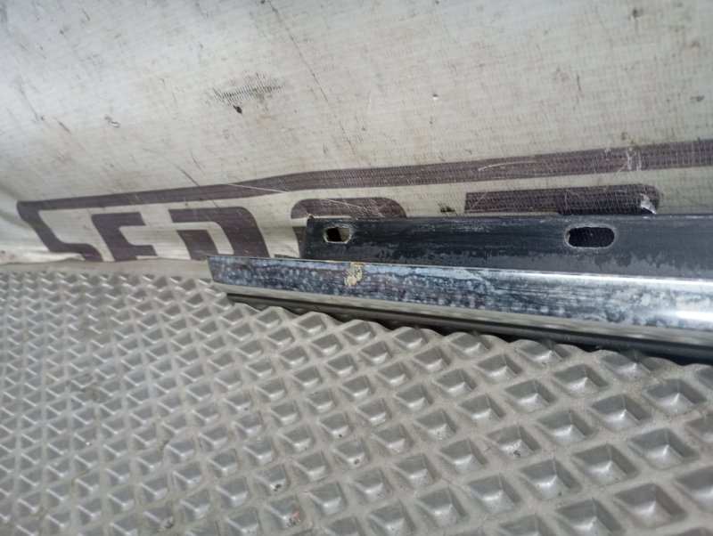 Молдинги дверей Audi A4 2006 B7