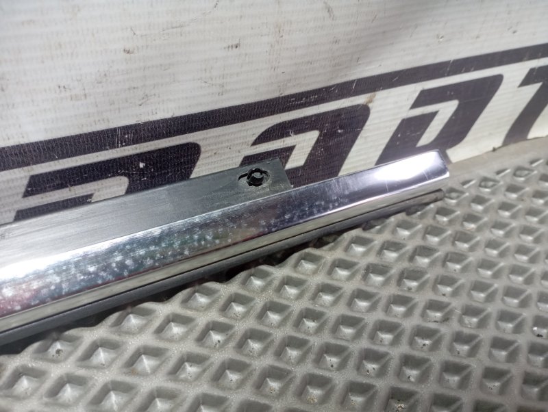 Молдинги дверей Audi A4 2006 B7