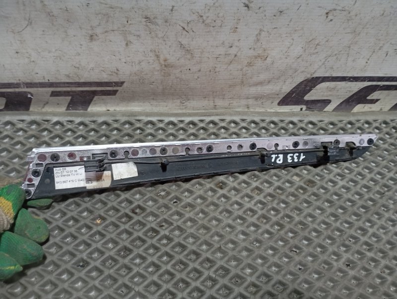 Вставка дверной карты декоративная Audi A4 2008 B8