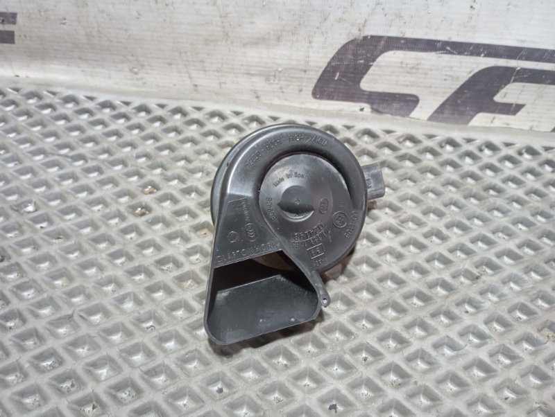 Сигнал звуковой Audi Q5 2010 8R