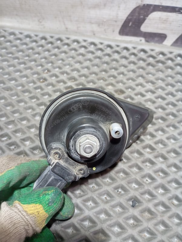 Сигнал звуковой Audi Q5 2010 8R