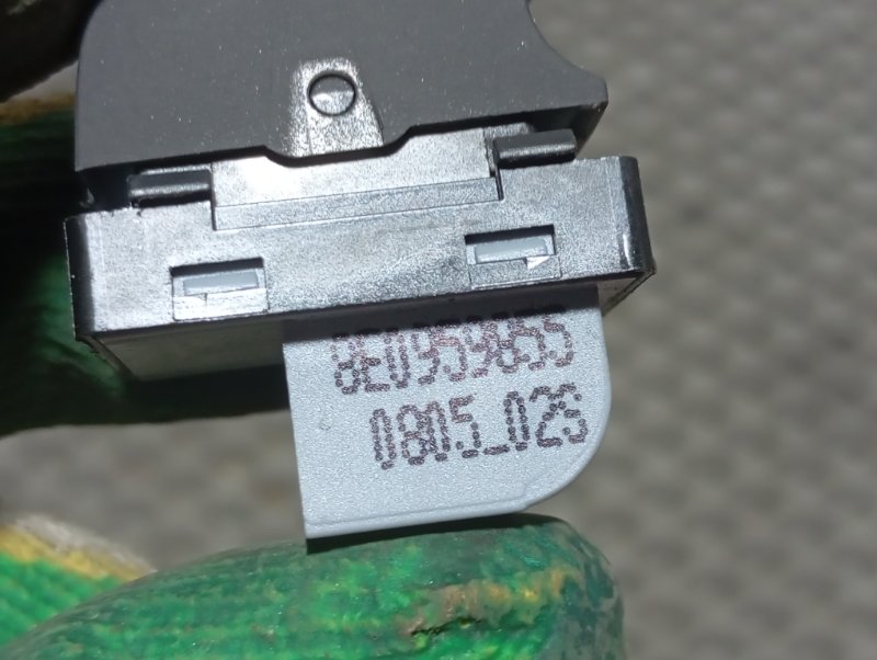 Кнопка стеклоподъемника Audi A4 2006 B7
