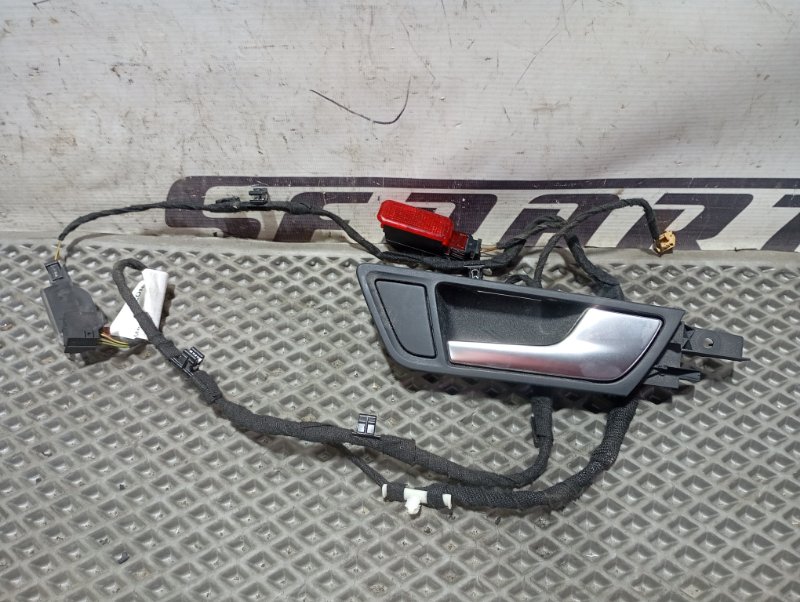 Ручки дверей внутренние Audi Q5 2010 8R