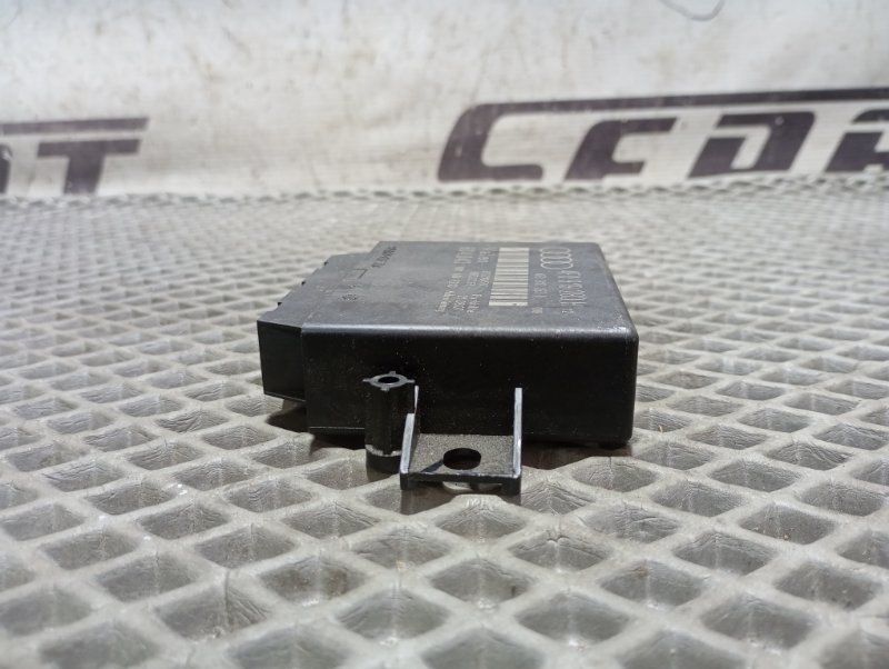 Блок управления парктроником Audi A6 2007 C6