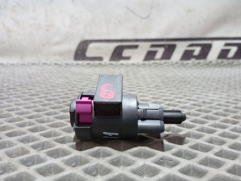 Концевик педали тормоза Audi A6 2007 C6