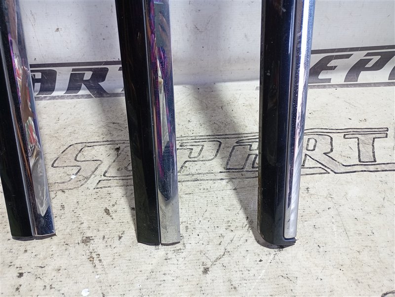 Молдинги дверей Volkswagen Passat 2012 B7