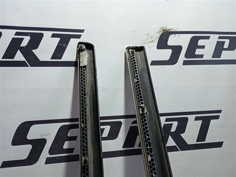 Молдинги дверей Volkswagen Passat 2012 B7