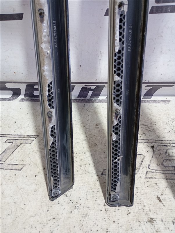 Молдинги дверей Volkswagen Passat 2012 B7