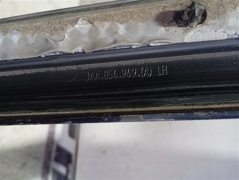 Молдинги дверей Volkswagen Passat 2012 B7