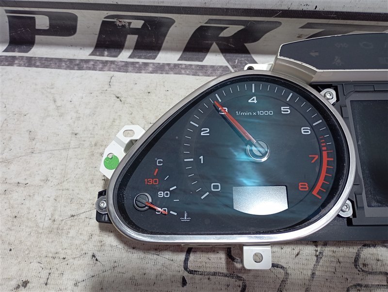 Панель приборов Audi Q7 2010 4L