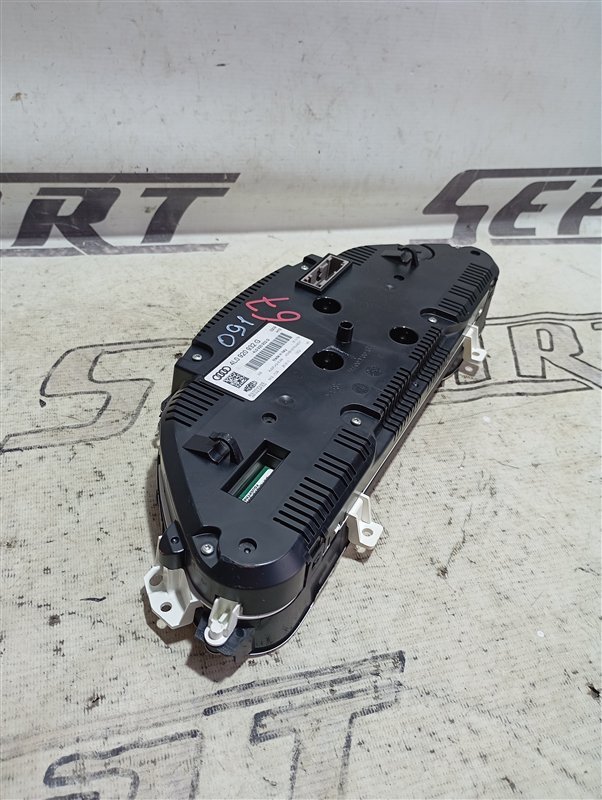 Панель приборов Audi Q7 2010 4L