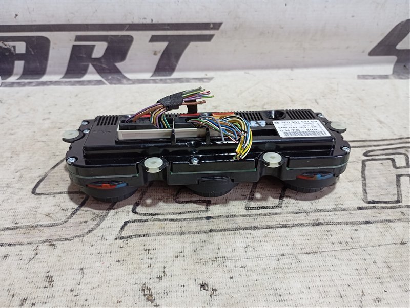 Блок управления климат-контролем Volkswagen Passat 2008 B6