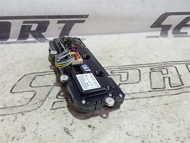 Блок управления климат-контролем Volkswagen Passat 2008 B6