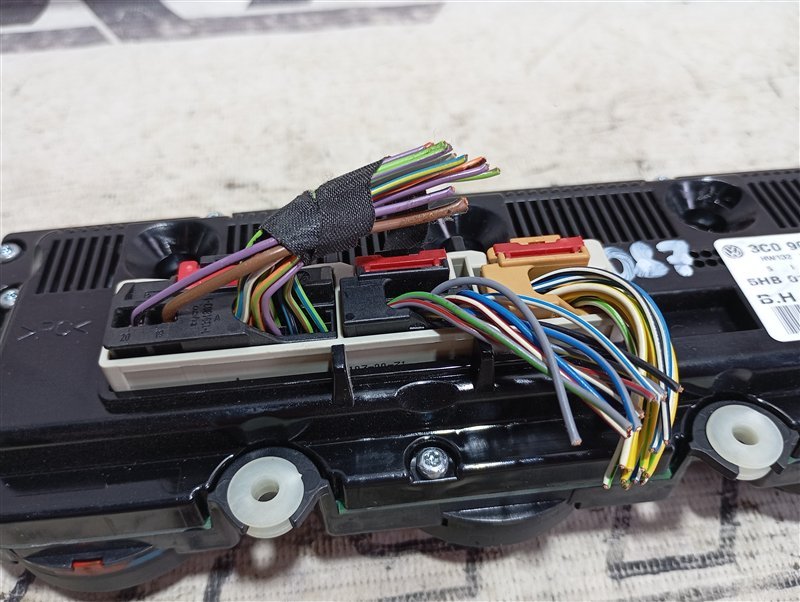 Блок управления климат-контролем Volkswagen Passat 2008 B6