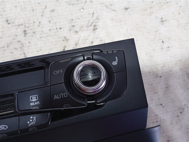 Блок управления климат-контролем Audi Q5 2013 8R