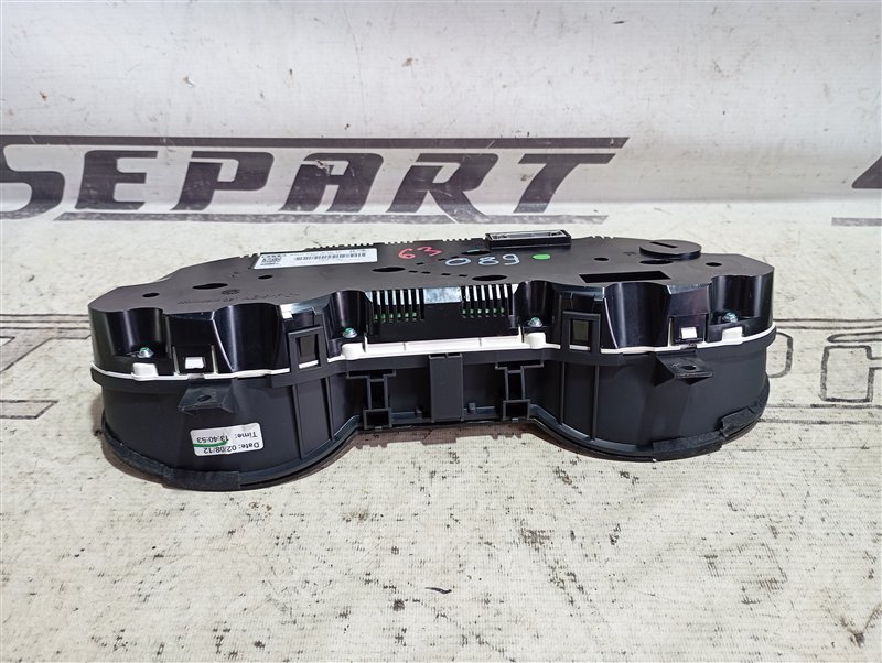 Панель приборов Audi Q5 2012 8R