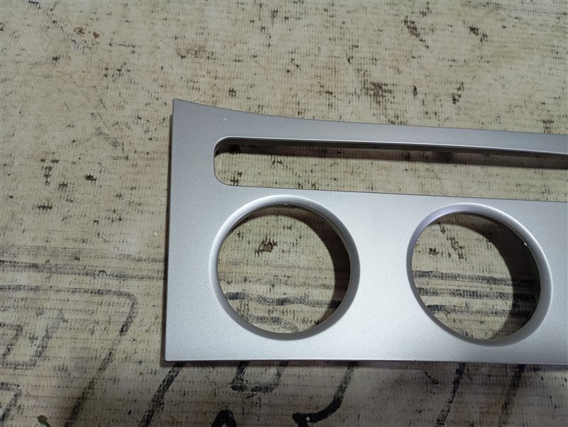 Рамка блока климат-контроля Volkswagen Passat 2008 B6