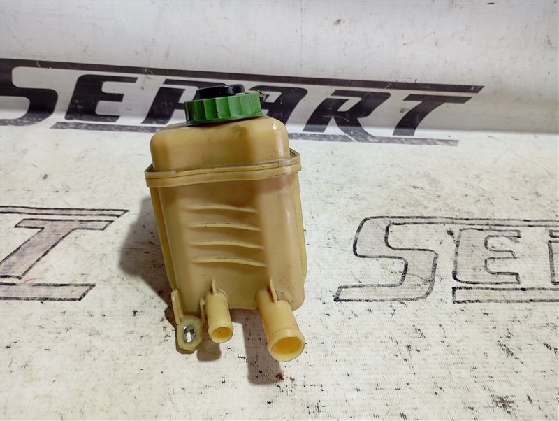 Бачок гидроусилителя руля Volkswagen Touareg 2008