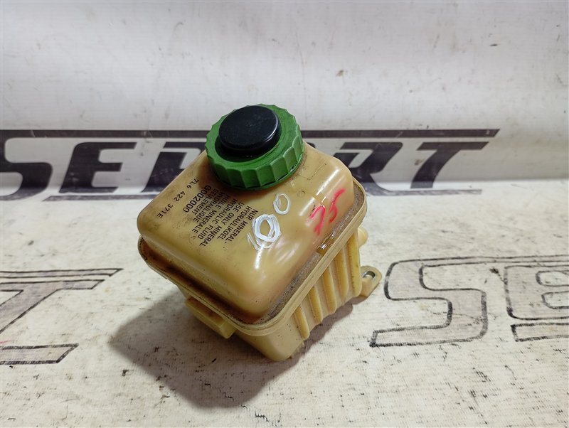 Бачок гидроусилителя руля Volkswagen Touareg 2008