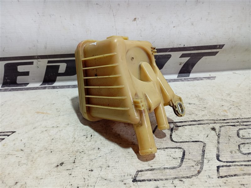 Бачок гидроусилителя руля Audi Q7 2010 4L