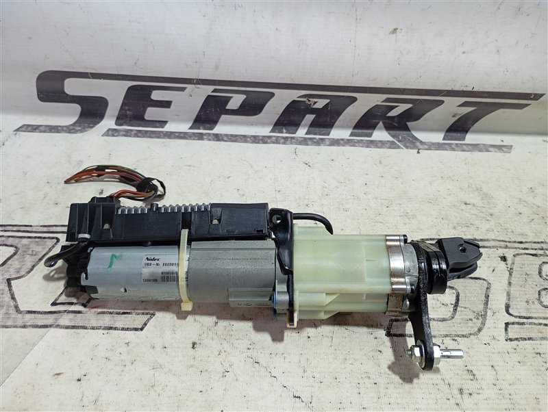 Электропривод крышки багажника Audi Q7 2010 4L