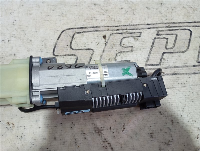 Электропривод крышки багажника Audi Q5 2012 8R