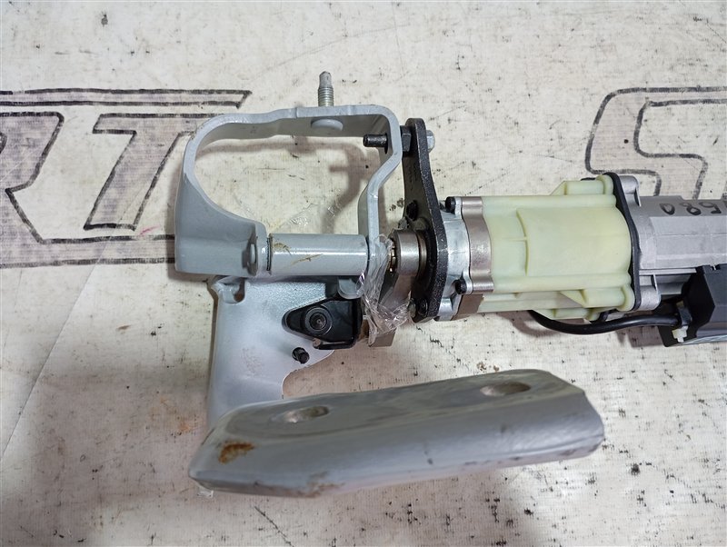 Электропривод крышки багажника Audi Q5 2012 8R