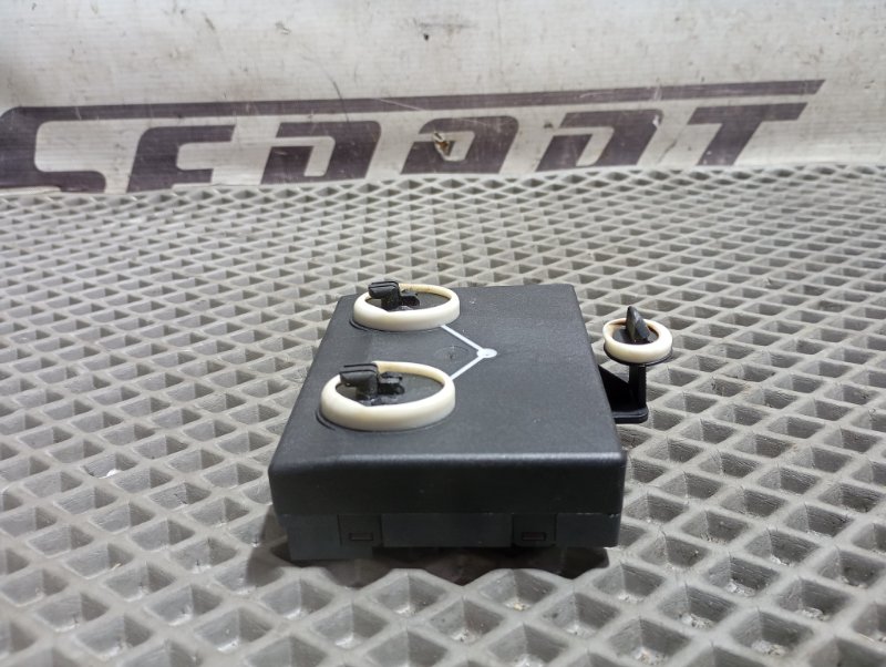 Блок управления двери Audi A4 2008 B8