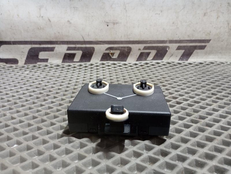 Блок управления двери Audi A4 2008 B8