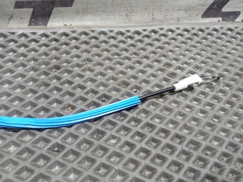 Трос открывания двери Audi A4 2008 B8