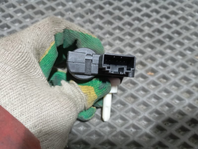 Сервопривод заслонки печки Audi A6 2007 C6