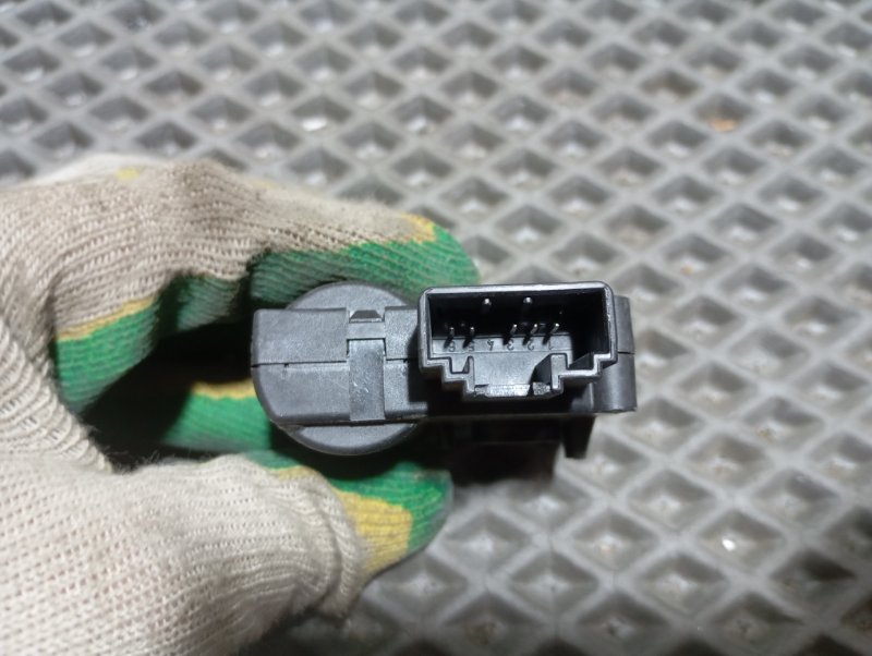 Сервопривод заслонки печки Audi A6 2007 C6