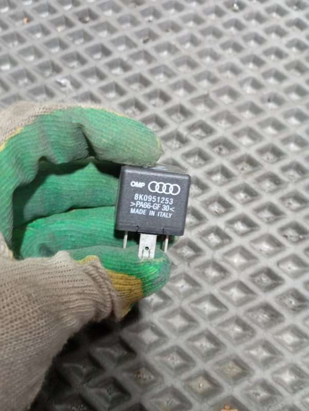 Реле Audi A6 2007 C6