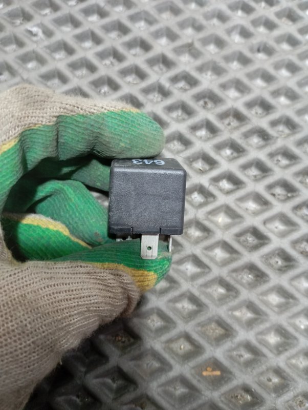 Реле Audi A6 2007 C6