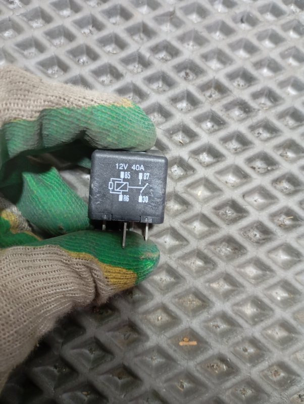 Реле Audi A6 2007 C6