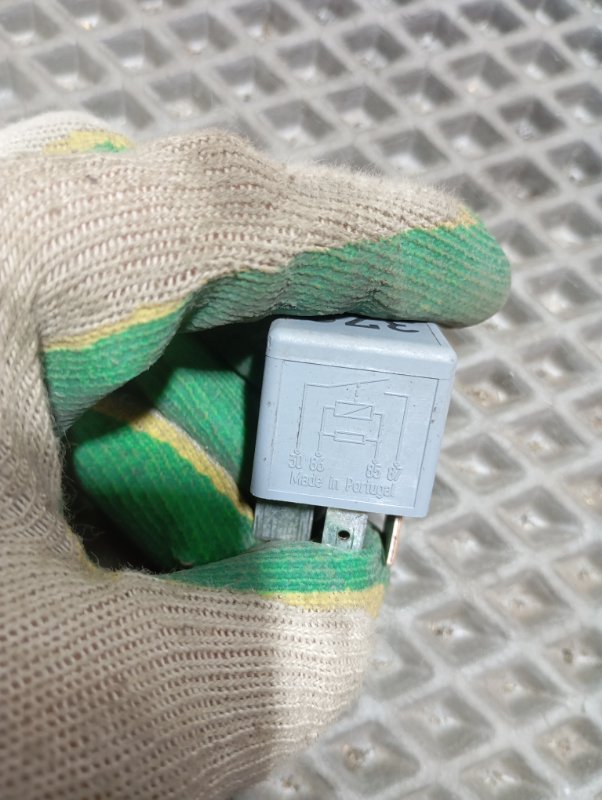 Реле Audi A6 2007 C6